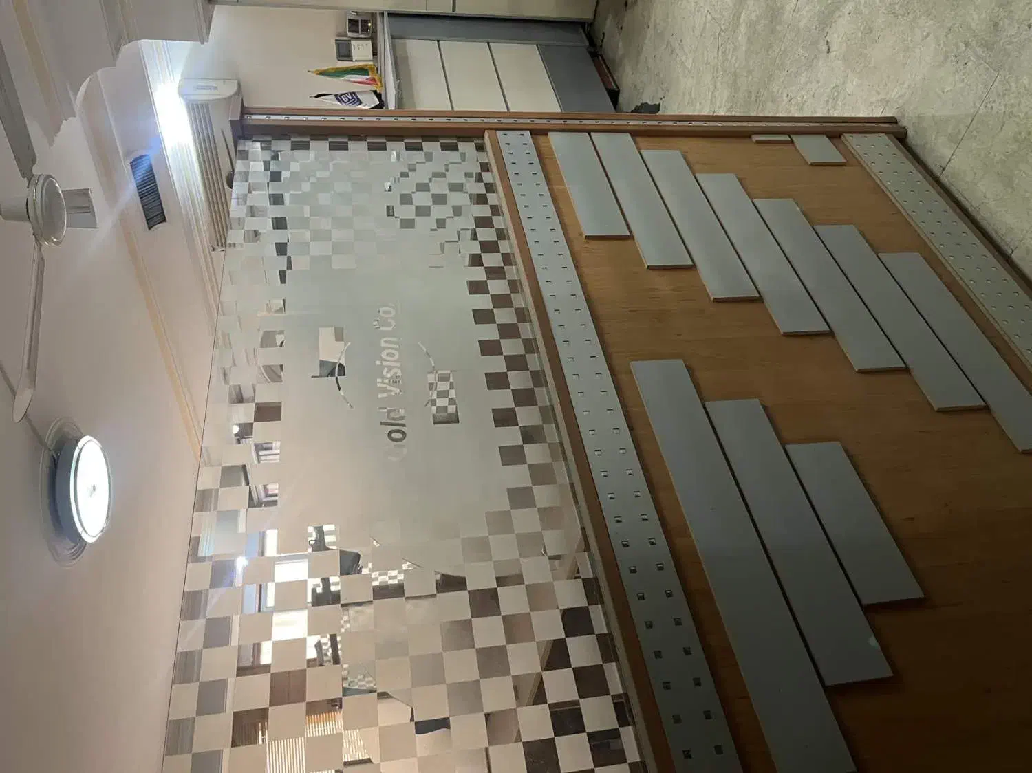 میز و پارتیشن سالم|مبلمان اداری|تهران, بهجت‌آباد|دیوار