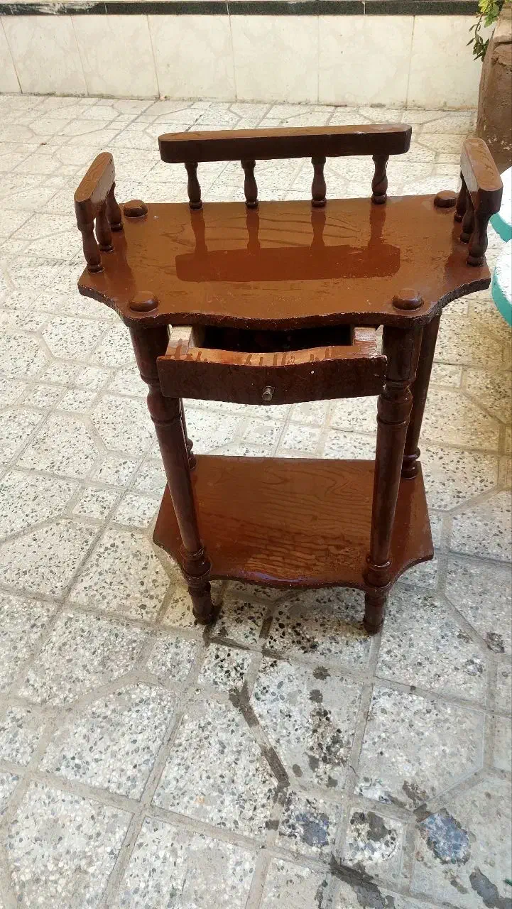 میز تلفن|میز تلفن|نجف‌آباد, طالقانی|دیوار