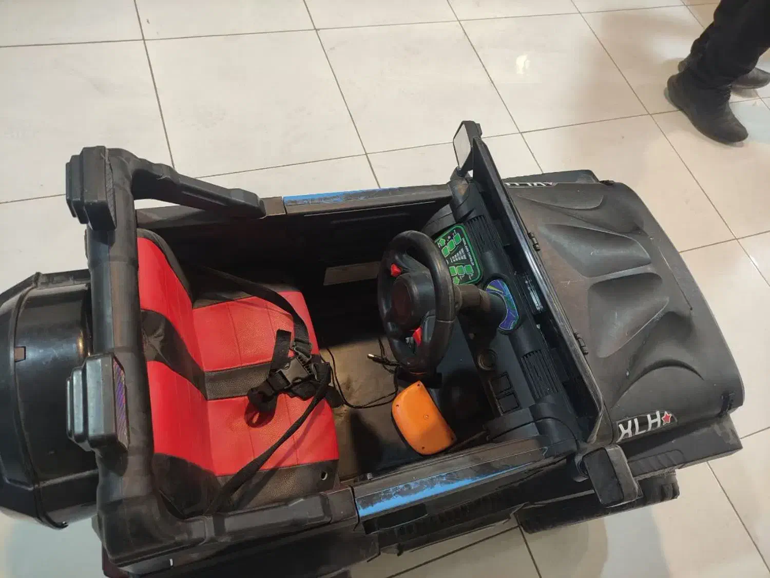 ماشین شارژی چهار موتوره|اسباب و اثاث بچه|الشتر, |دیوار