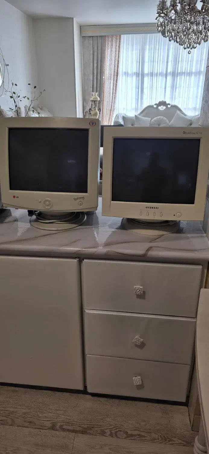 مانیتورهای Crt کامپیوتر|قطعات و لوازم جانبی رایانه|اصفهان, ملکشهر|دیوار