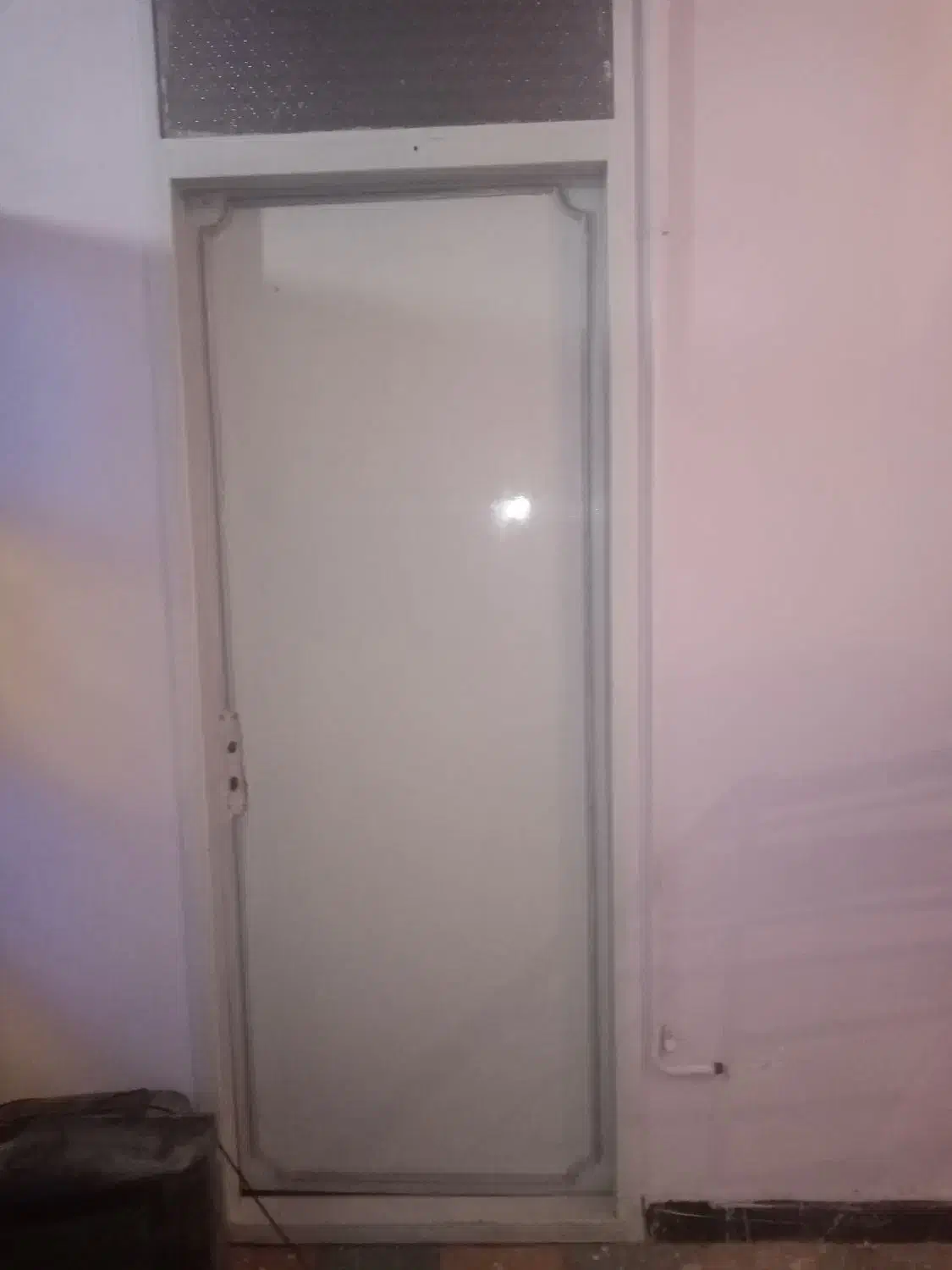 درب چوبی سالم سالم|مصالح و تجهیزات ساختمان|کرمان, |دیوار