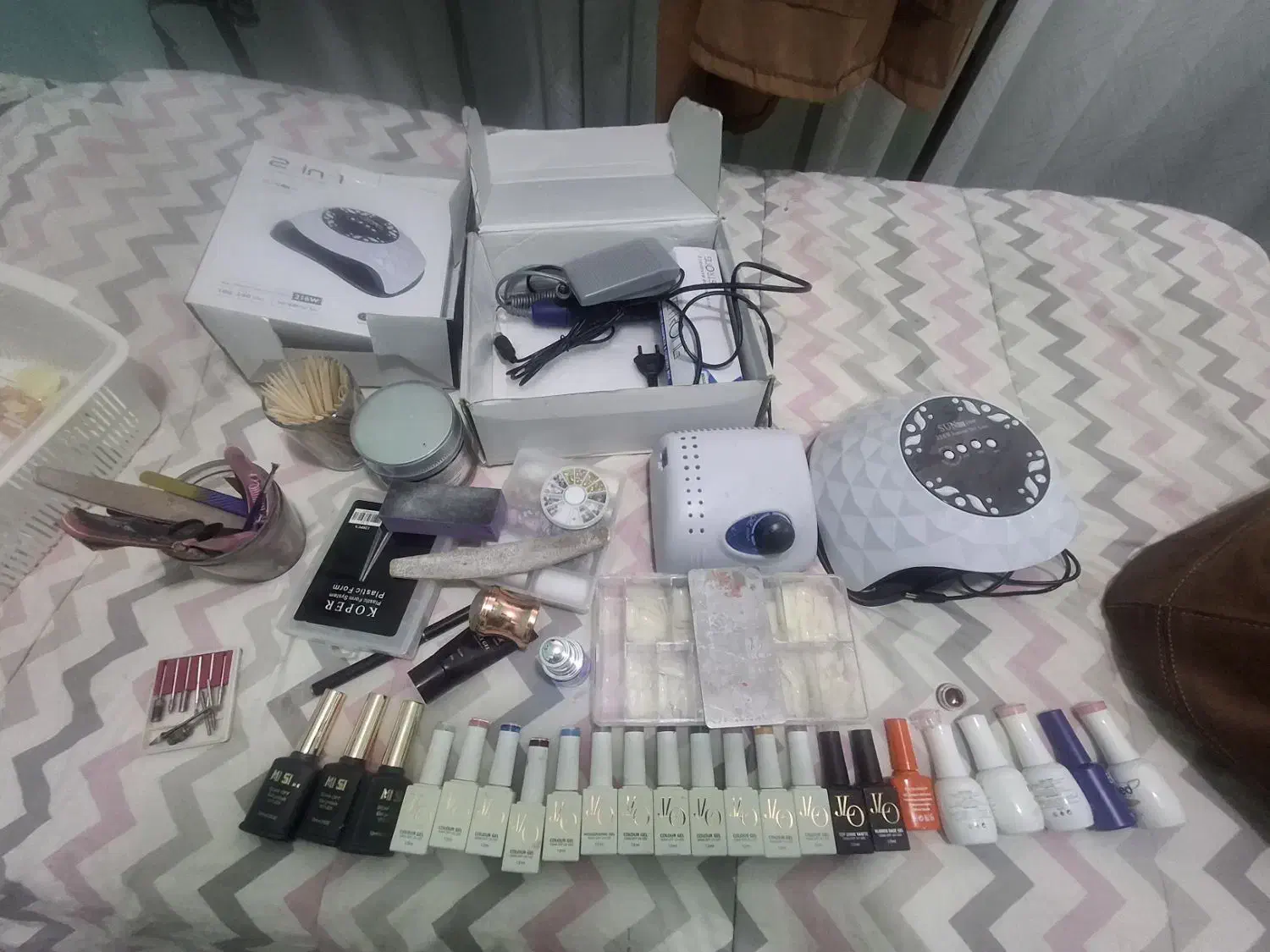 پک کامل ناخن کاری|آرایشی، بهداشتی، درمانی|سنندج, |دیوار