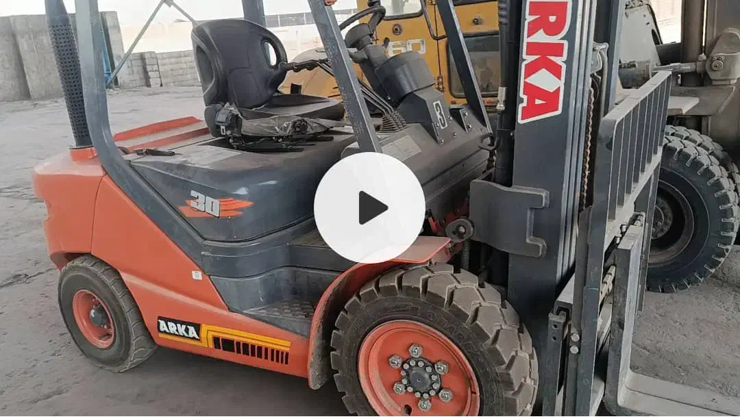 لیفتراک 3 تن آرکا 402|خودرو سنگین|شهرضا, |دیوار