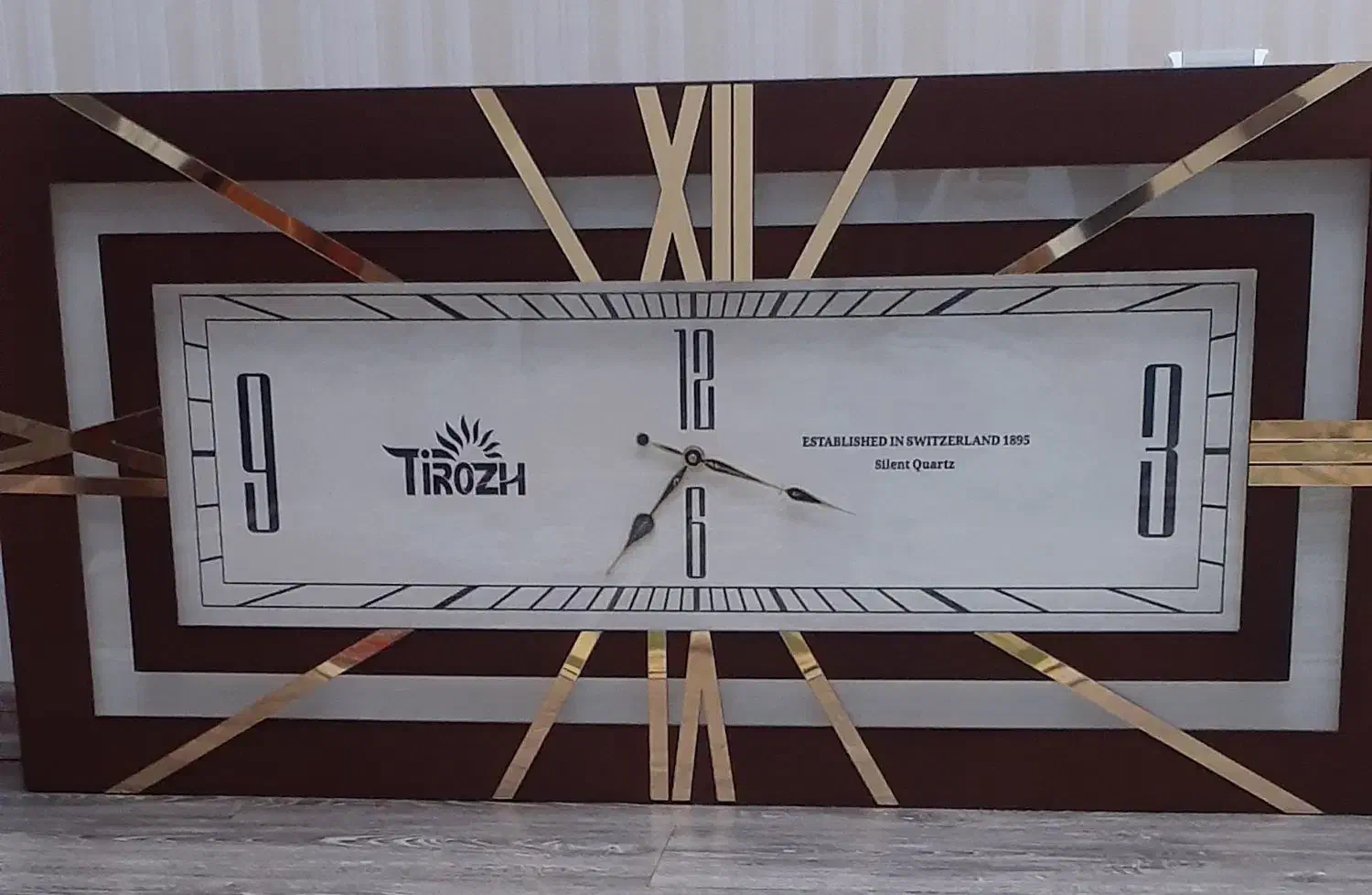 ساعت دیواری بزرگ|ساعت دیواری و تزئینی|سلماس, |دیوار