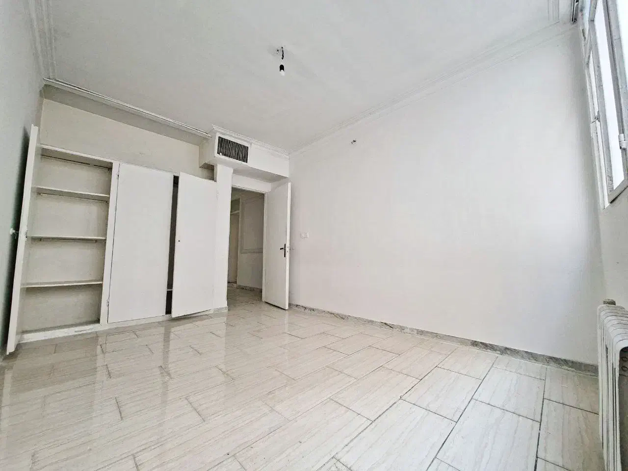 90متر2خ*طبقه اول تک واحدی*اشرفی اصفهانی باغ فیض