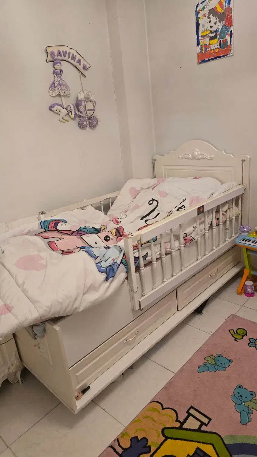 سرویس خواب کودک|تخت و سرویس خواب|ری, شهادت|دیوار