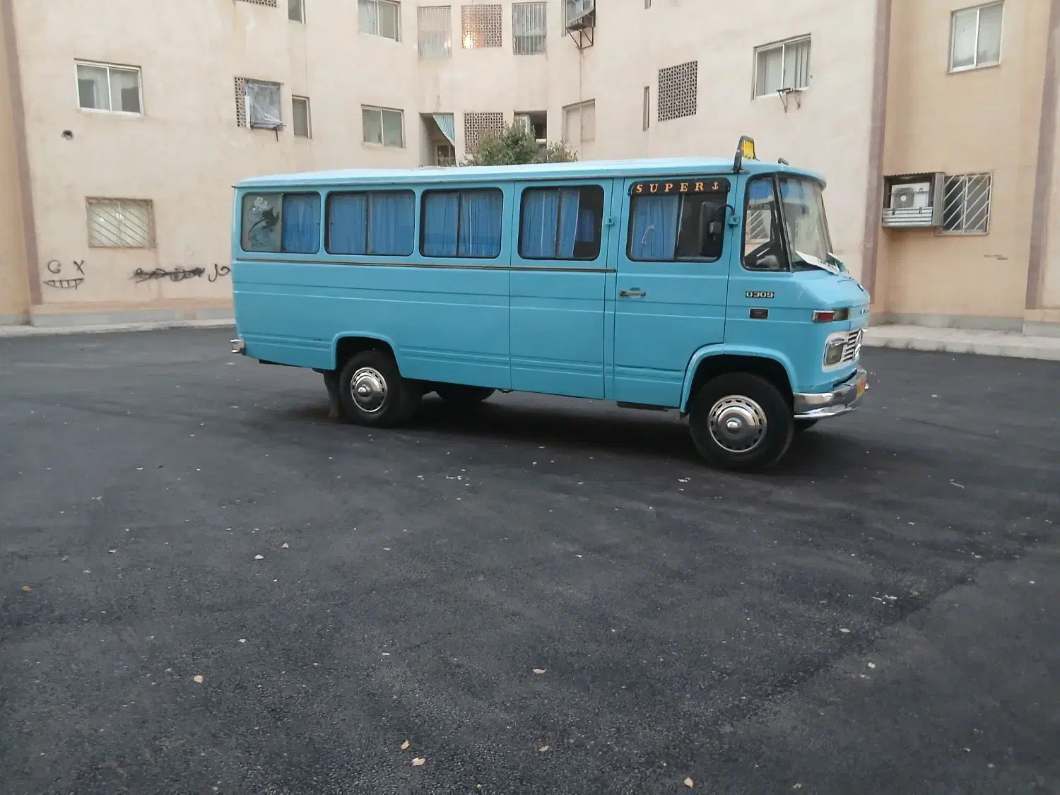 مینی بوس بنز مدل ۶۲|خودرو سنگین|شاهینشهر, شهرک گلدیس|دیوار