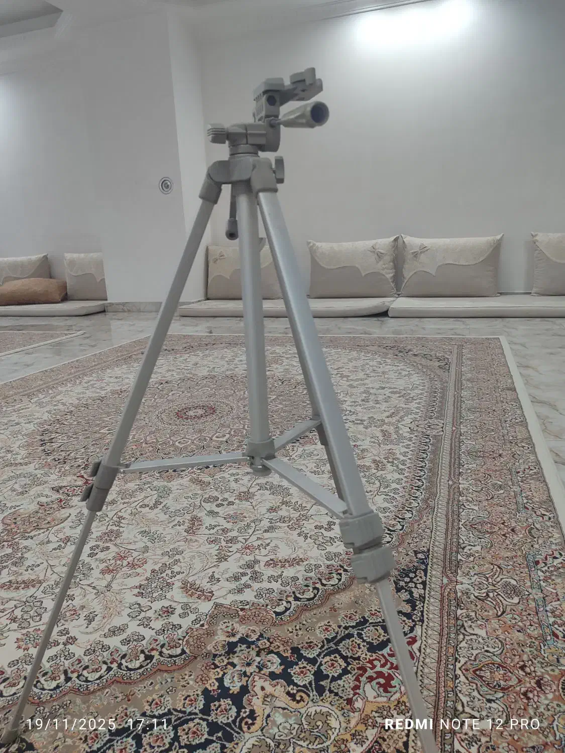 پایه دوربین|دوربین عکاسی و فیلمبرداری|ارومیه, |دیوار