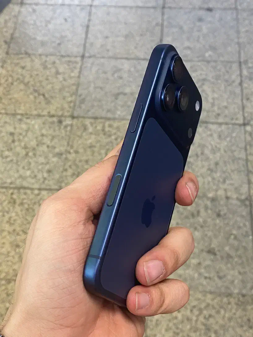 ایفون ۱۷ پرو ۲۵۶ ، iphone 17pro 256 شارژ نشده|موبایل|تهران, پونک|دیوار