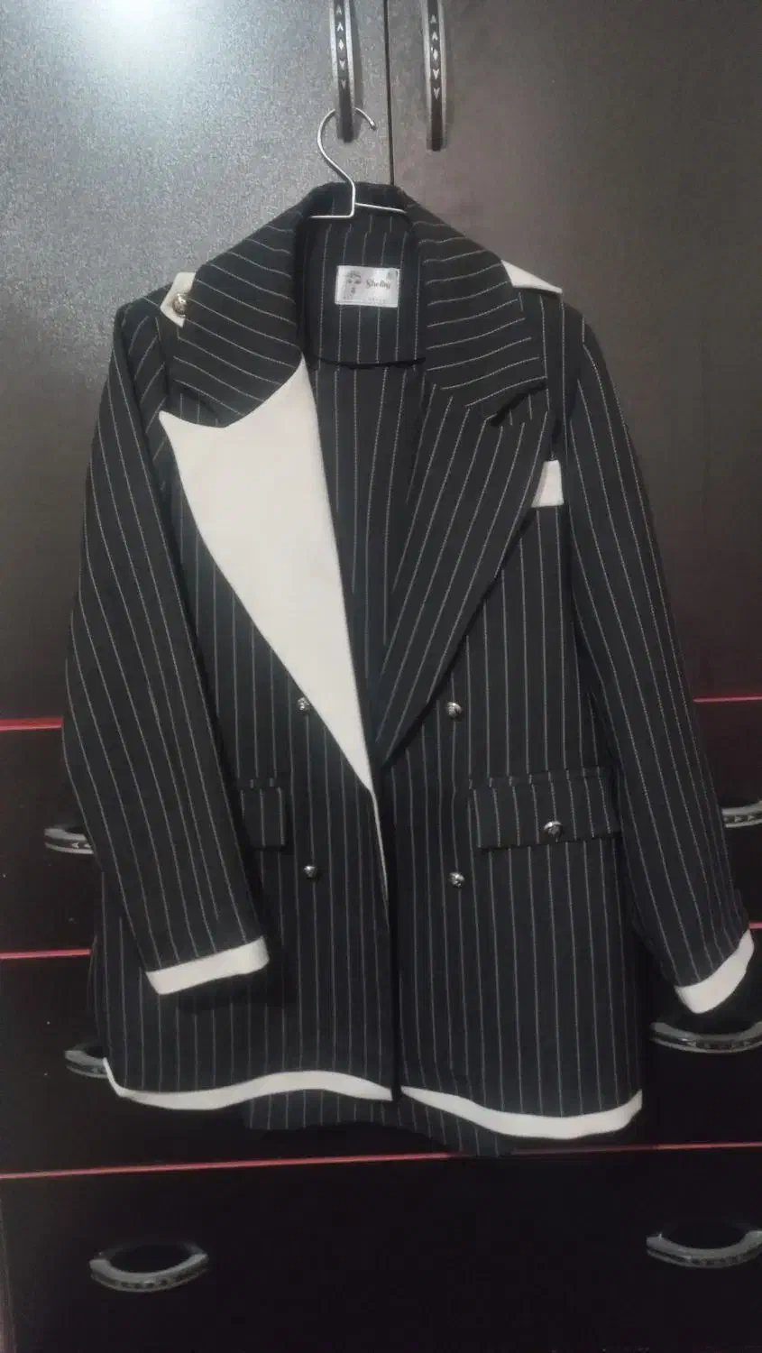 لباس|لباس|پارس‌آباد, |دیوار