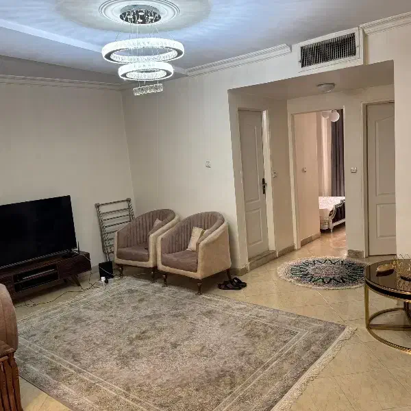 ۷۷ متری، خوش نقشه، ۲ کله