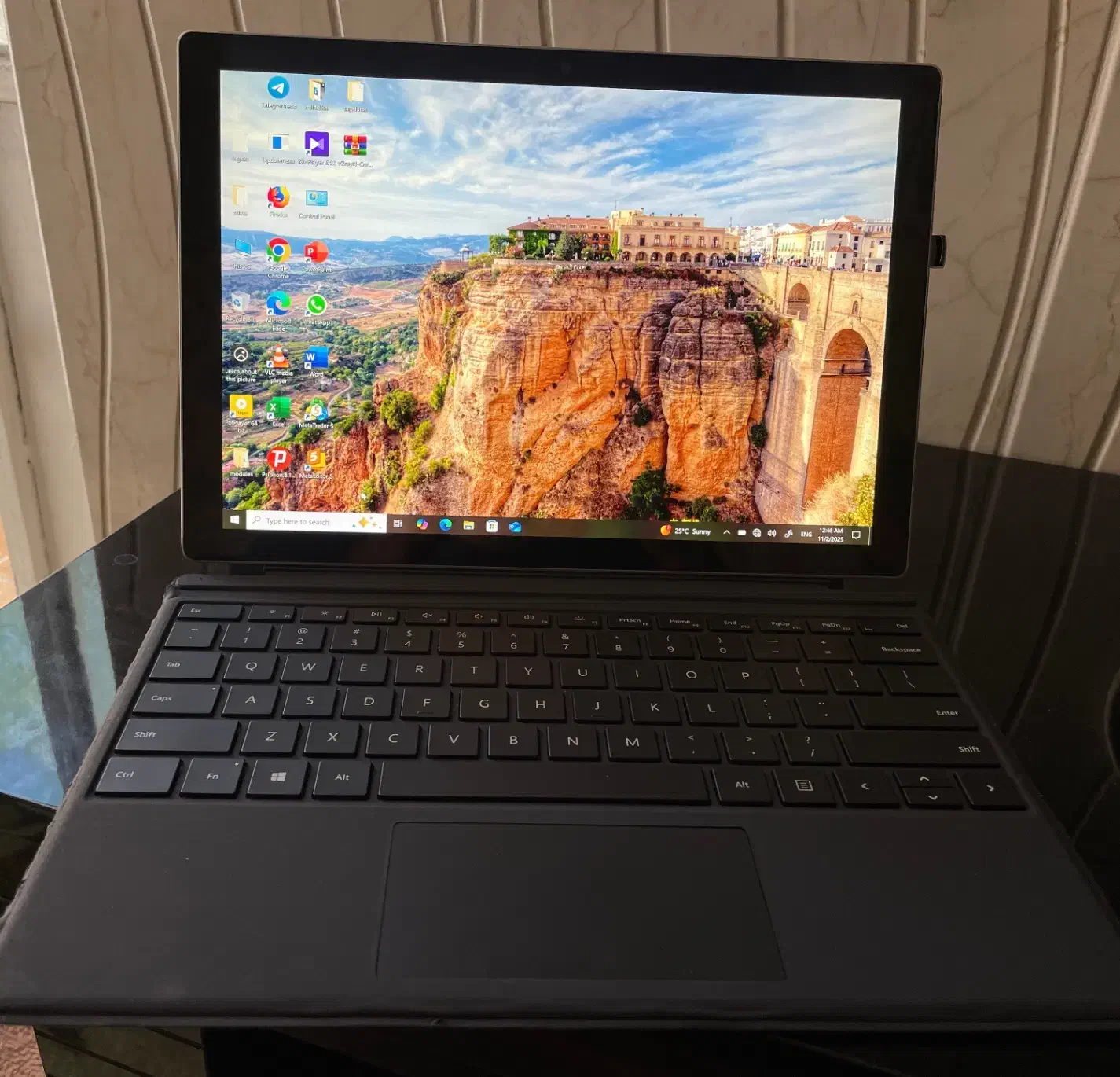 سرفیس پرو۵|رایانه همراه|شیراز, انجیر|دیوار