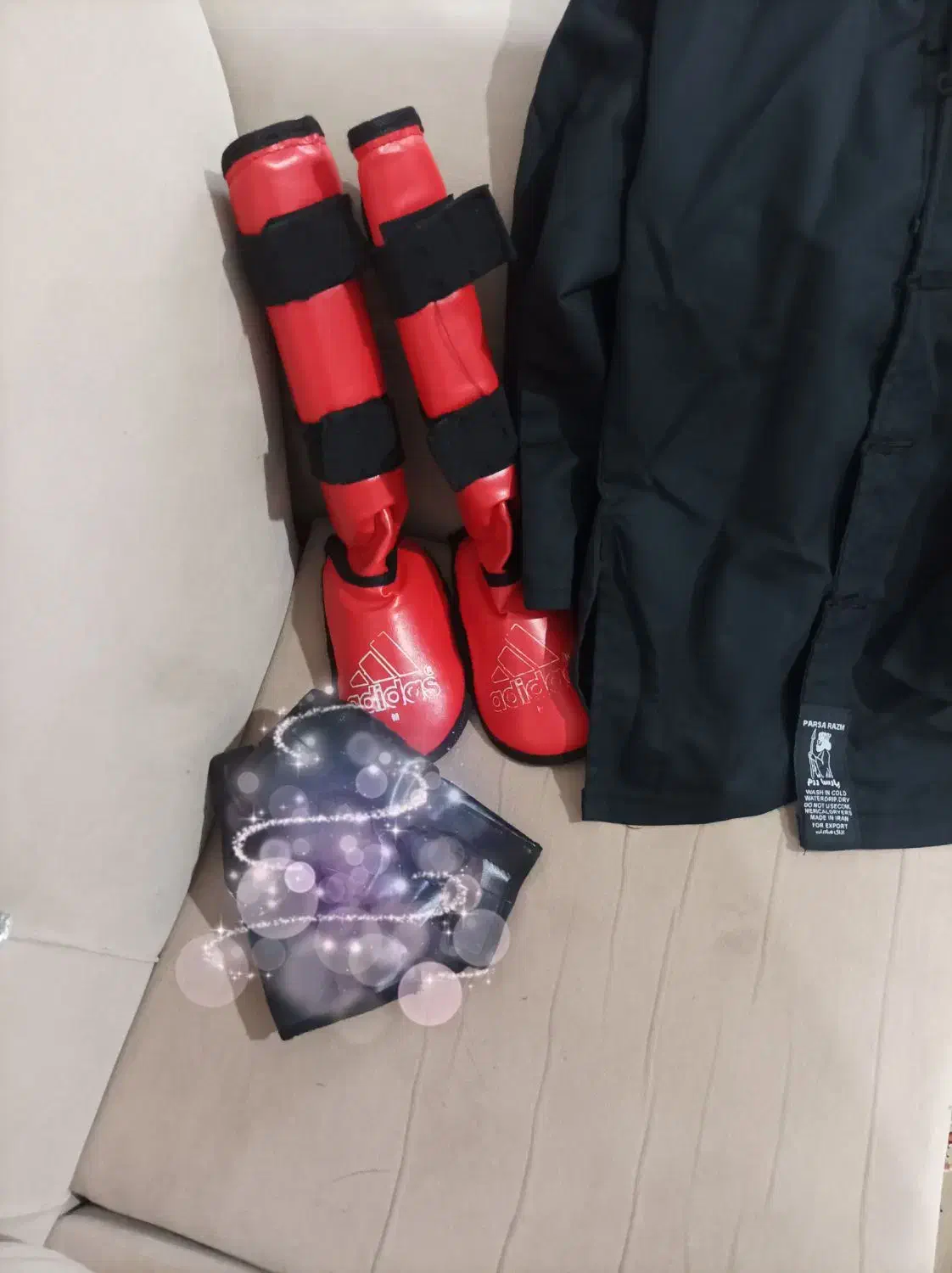 لباس و وسایل کونگ فو|تجهیزات ورزشی|شیراز, کوشک میدان|دیوار