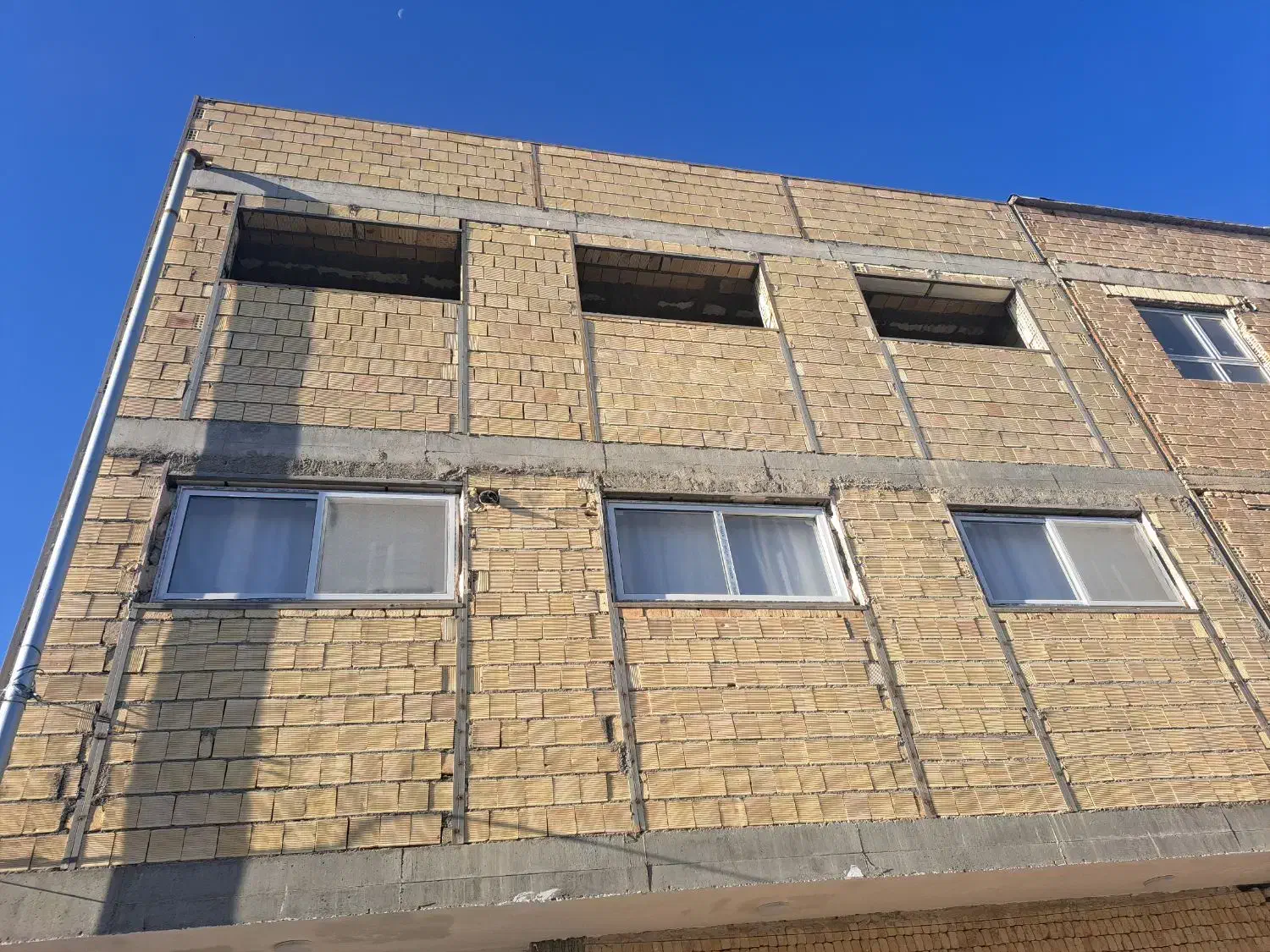 بنا سفال بلوک آجر|خدمات پیشه و مهارت|بندرعباس, |دیوار