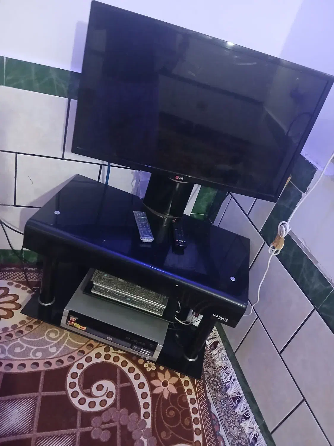 تلوزیون 32اینج|تلویزیون و پروژکتور|اندیمشک, |دیوار