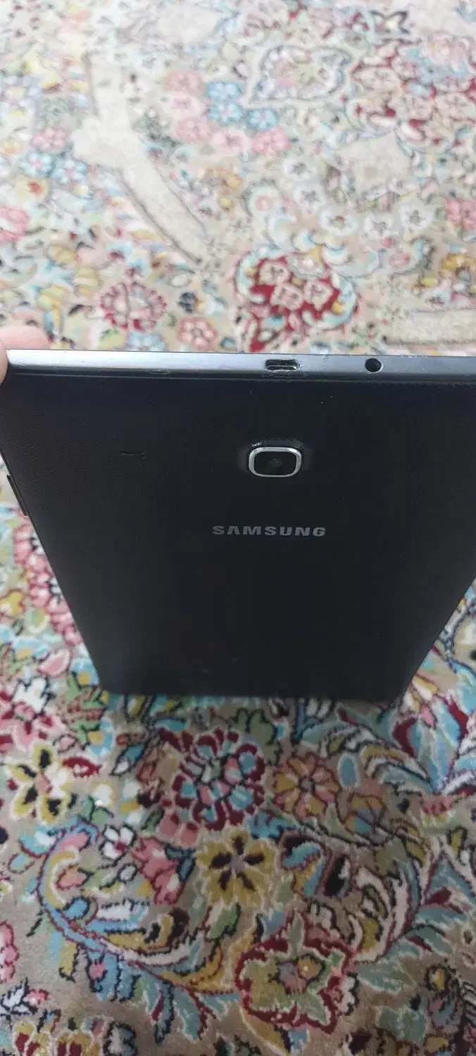 تبلت گالکسی سامسونگ e ..ایرپادyesido پیام بدید|تبلت|تهران, آهنگران (سراسیاب دولاب)|دیوار