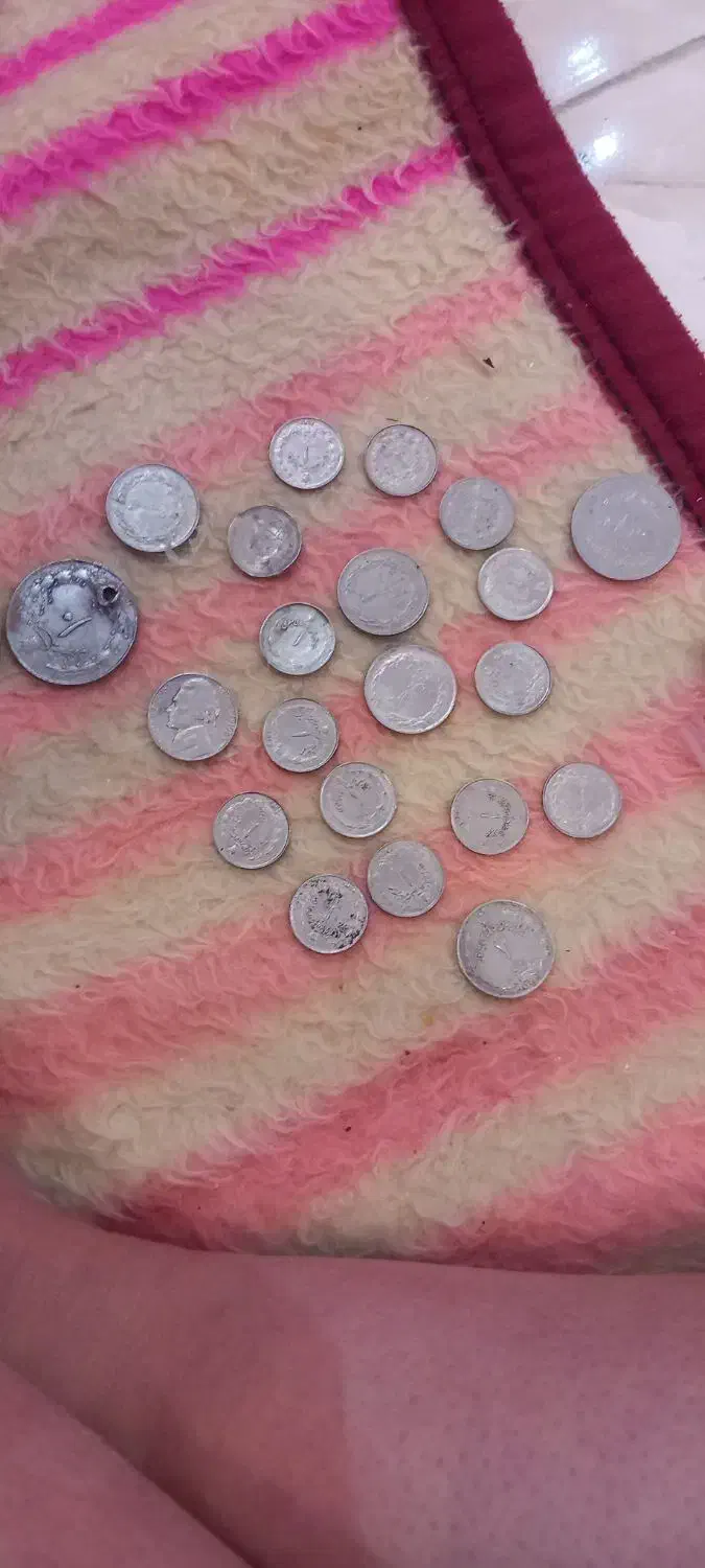 سکه های قدیمی محمدرضاشاه|کلکسیون اشیاء عتیقه|اصفهان, امیرعرب|دیوار