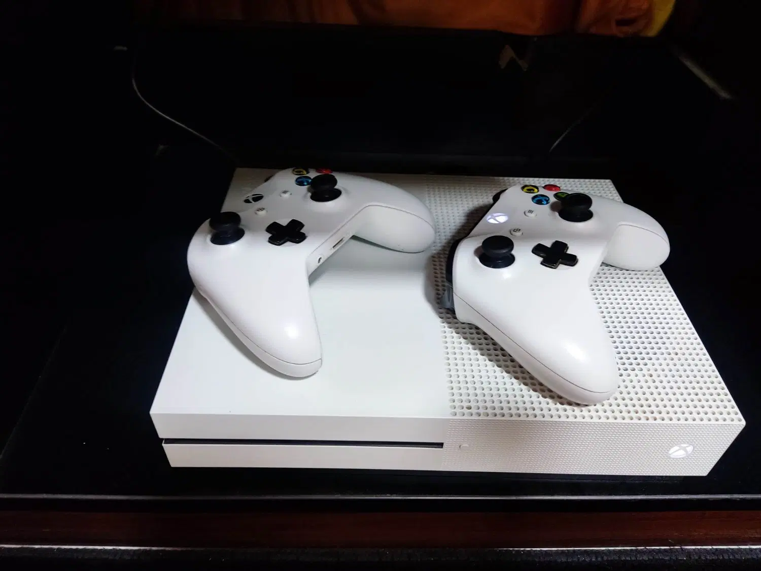 Xbox one s 1T|کنسول، بازی ویدئویی و آنلاین|شیراز, زرهی|دیوار