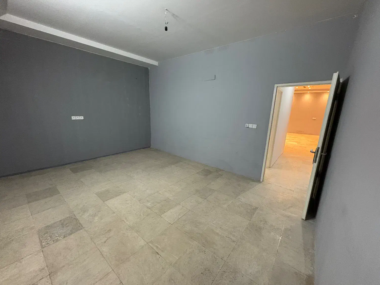 دفترکار تجاری دائم ابتدای صیاد(نبش 13)|فروش دفتر کار، اتاق اداری، مطب|مشهد, صیاد شیرازی|دیوار