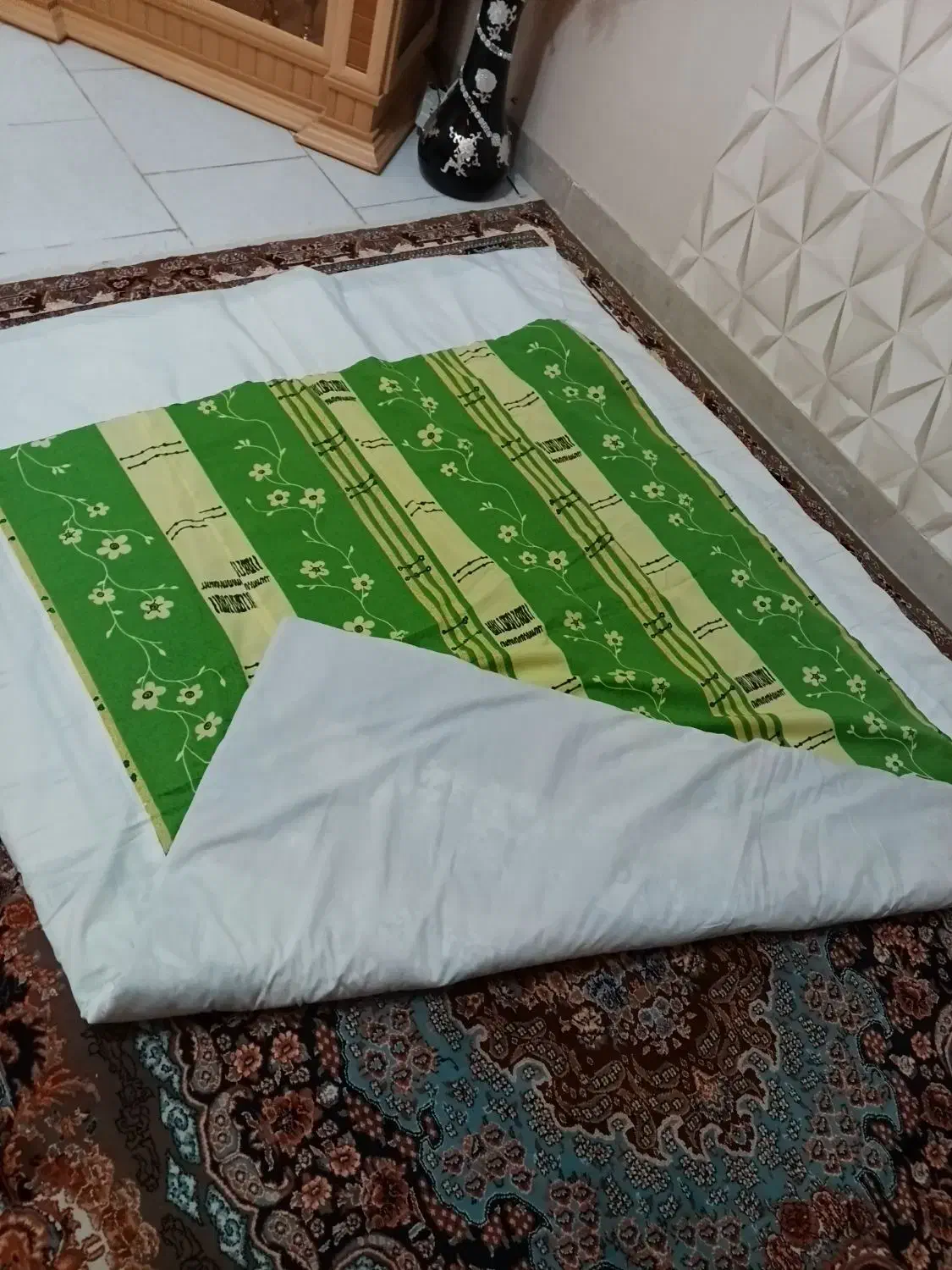 لحاف تمیز نخی دورو دو نفره|رختخواب، بالش، پتو|همدان, |دیوار