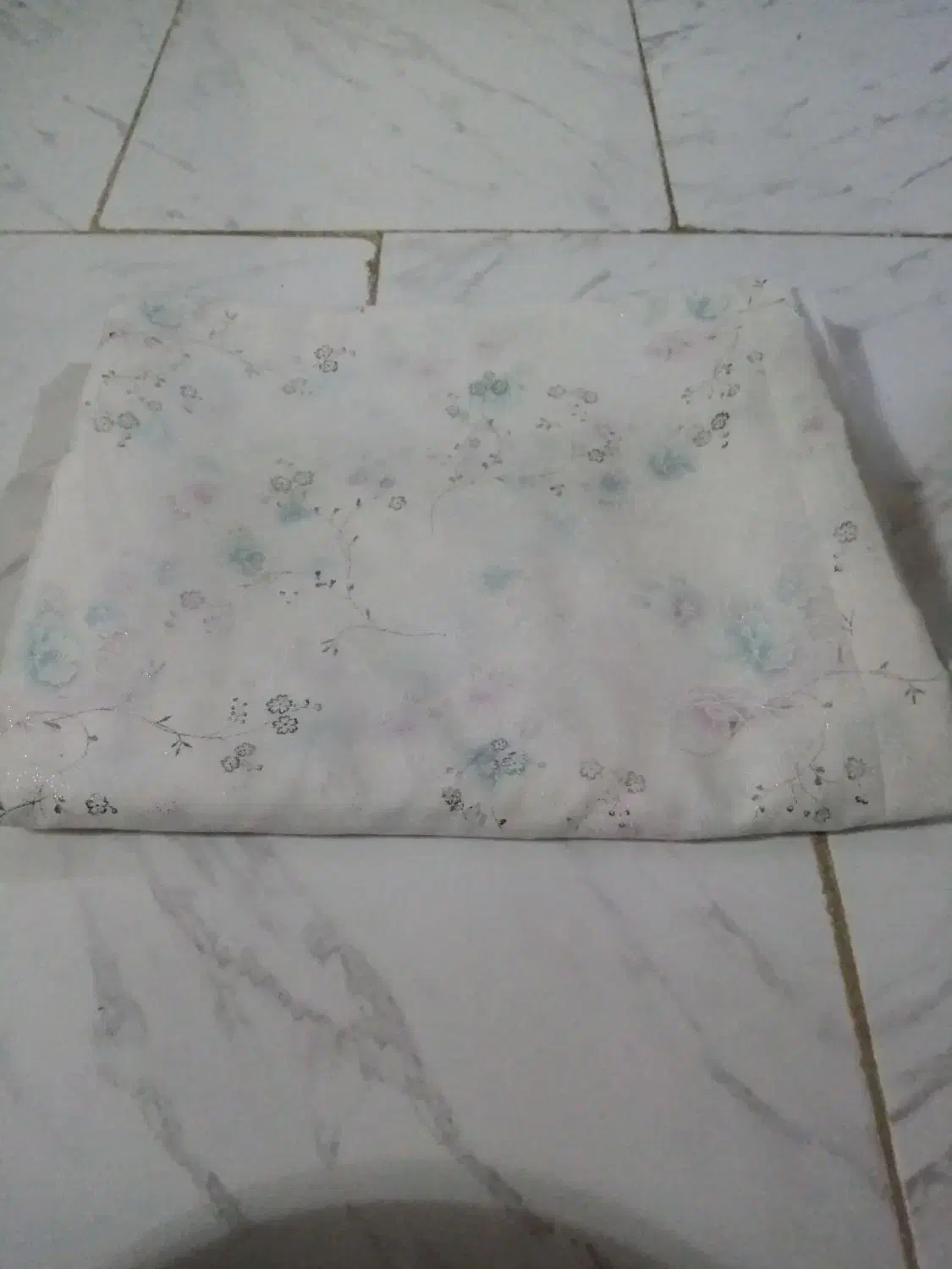 چادر شال ساتن سفره ی عقد|لباس|رشت, رشتیان|دیوار