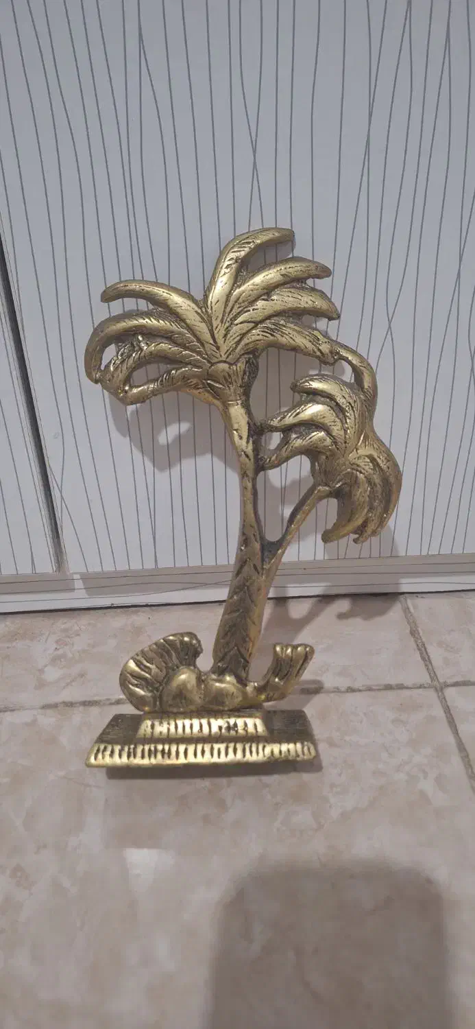 تندیس نخل برنز|مجسمه، تندیس، ماکت|مهاباد (آذربایجان غربی), |دیوار