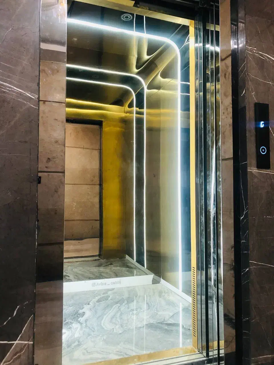 فروش اسانسور وقطعات جزئی و کلی|خدمات پیشه و مهارت|مشهد, خین عرب|دیوار