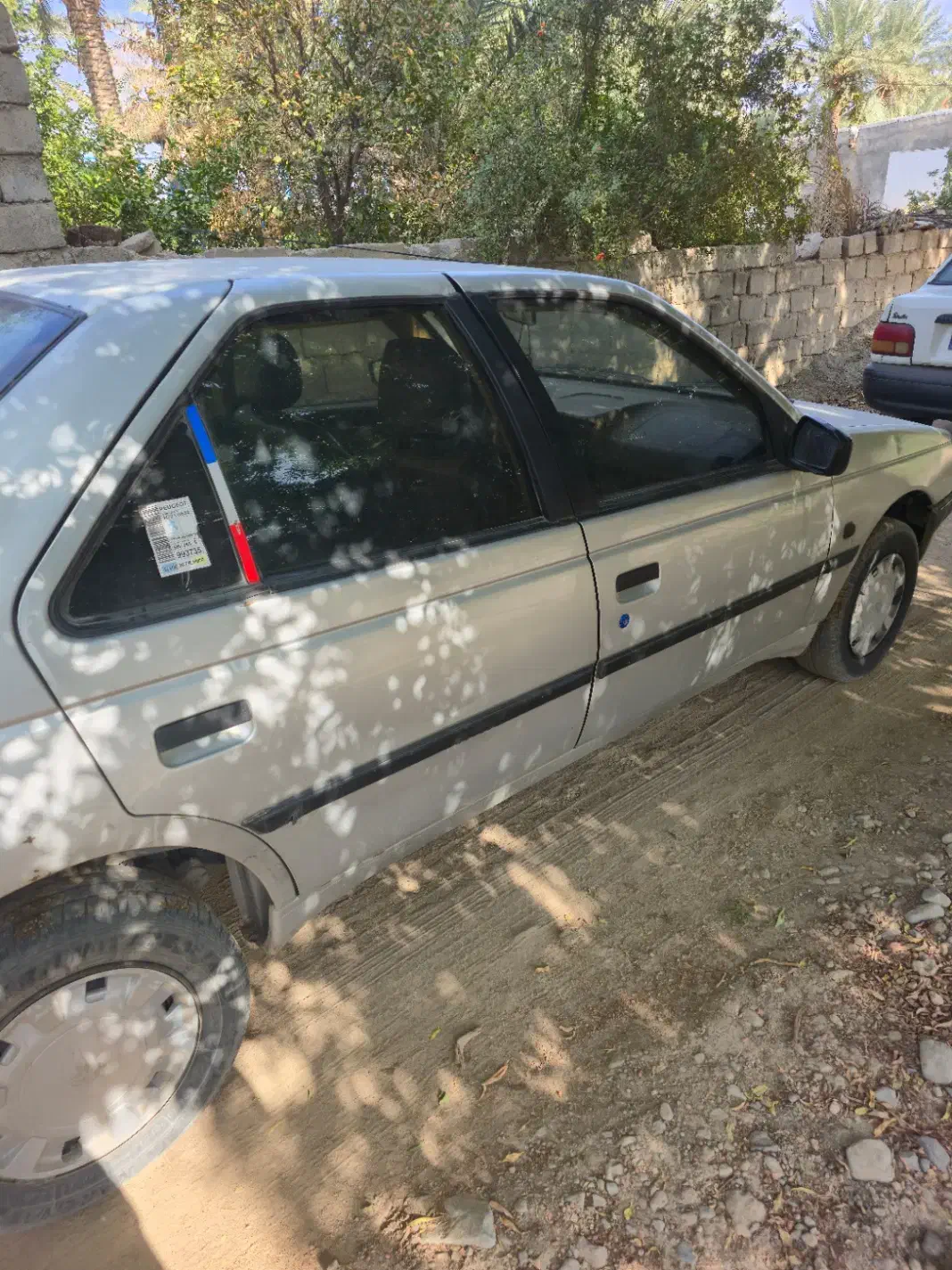 پژو ۴۰۵|خودرو سواری و وانت|جیرفت, |دیوار