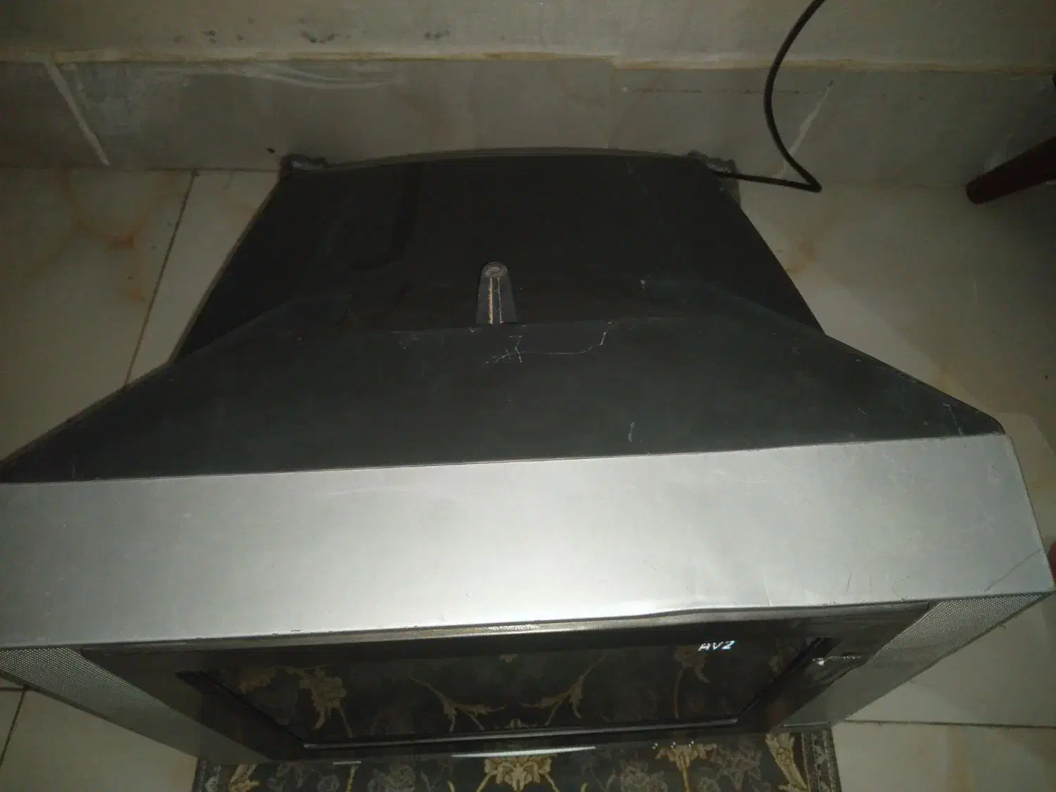 تلوزیون سالم کم کار مفت مفت ال جی.|تلویزیون و پروژکتور|نیشابور, شهرک بهارستان|دیوار