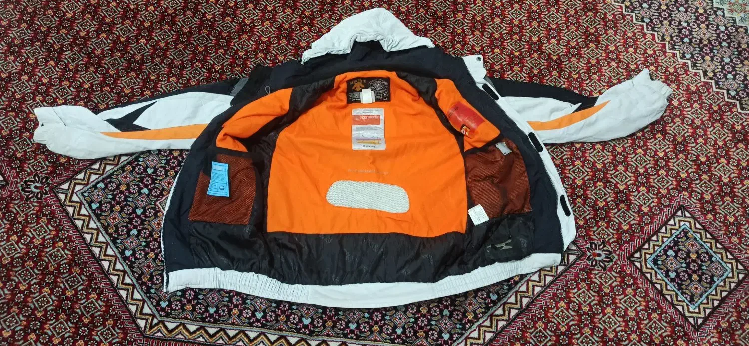 کاپشن تمیزوگرم|لباس|سردشت, |دیوار