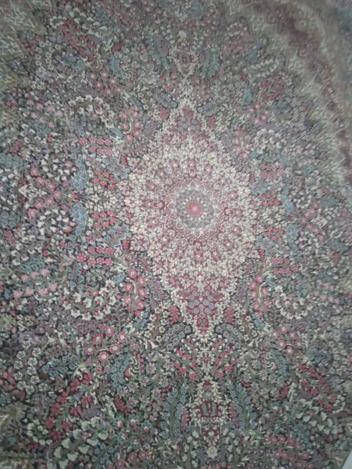 یک تخته فرش ۹ متری|فرش|بروجرد, |دیوار