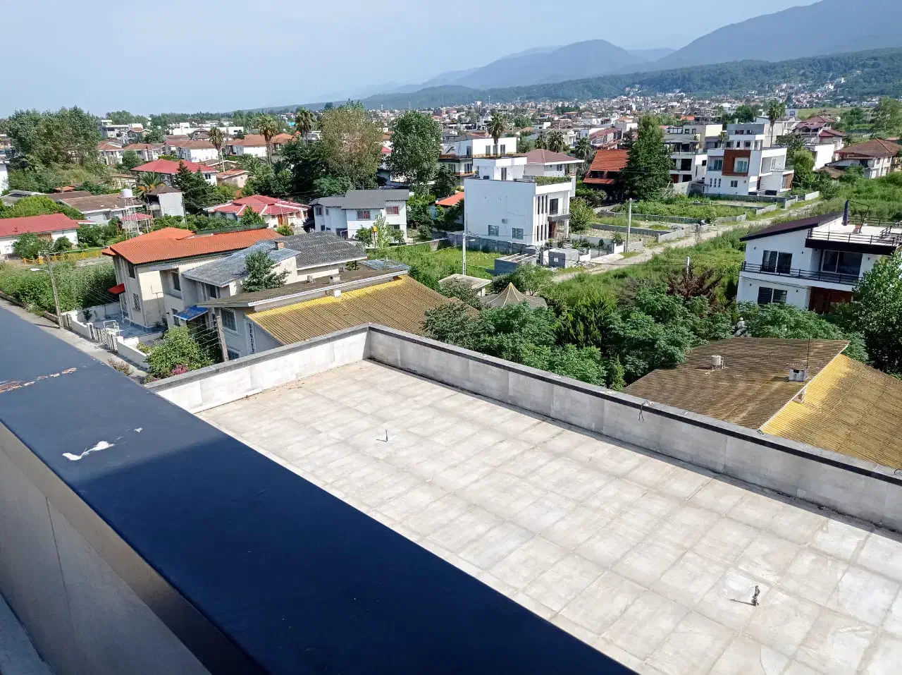 واحد تجاری ، برند ، بر اصلی|اجارهٔ مغازه و غرفه|رویان, |دیوار