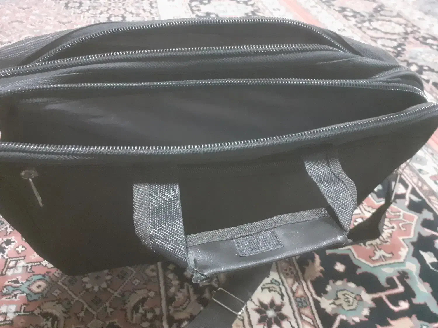 ۳ عدد کیف مدرسه|کیف، کفش، کمربند|ایلام, |دیوار