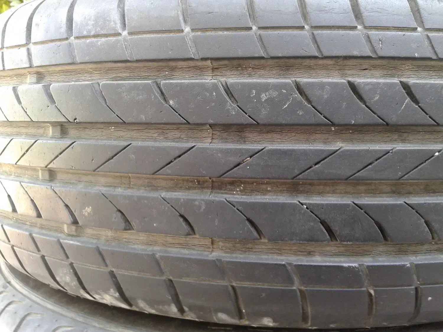 لاستیک پژو سمند پارس|قطعات یدکی و لوازم جانبی|کازرون, |دیوار