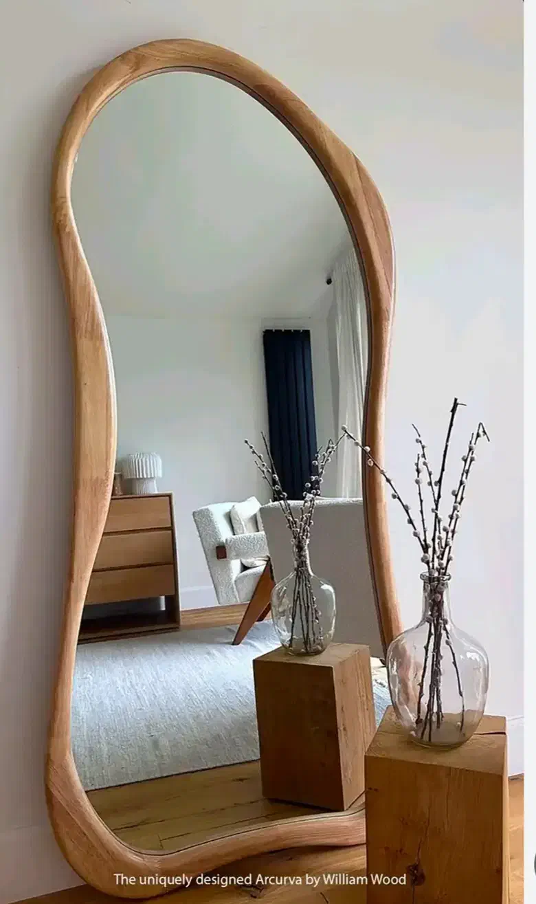 قاب و آیینه|آینه|ایلام, |دیوار