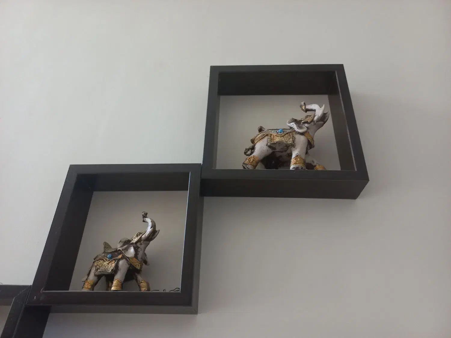 باکس.. و فیل پلی استر اکلیلی|صنایع دستی و سایر لوازم تزئینی|کرمانشاه, |دیوار