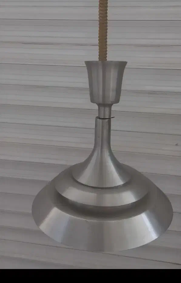 یک جفت چراغ سالن و باغ|لوستر و چراغ آویز|اندیمشک, |دیوار