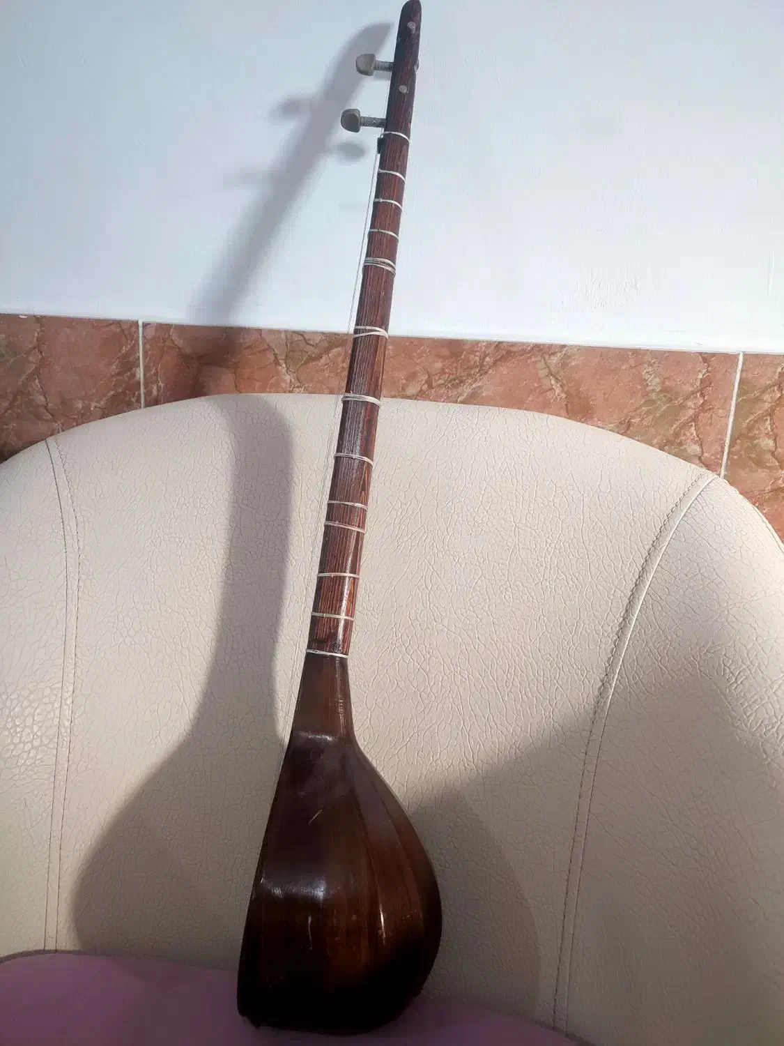 سه تار|سازهای سنتی|گرگان, |دیوار