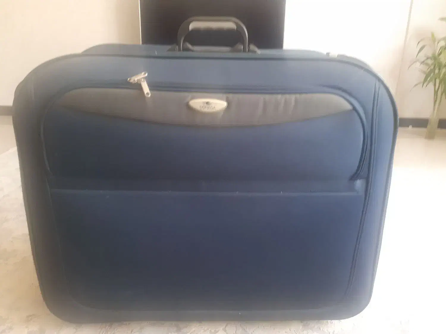 چمدان مسافرتی بزرگ|کیف، کفش، کمربند|شیراز, شهرک گلستان|دیوار