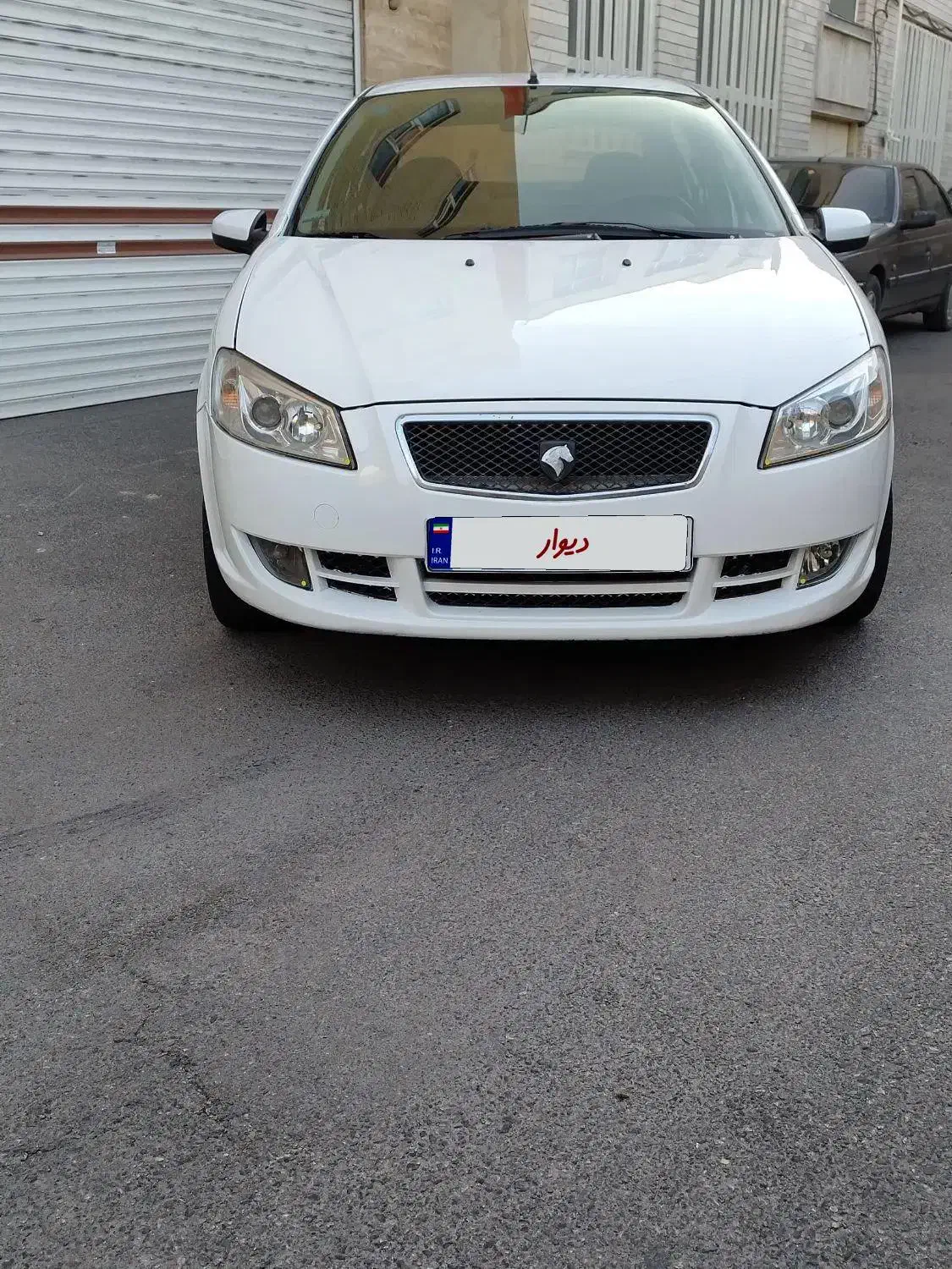 رانا مدل۹۳ بدون رنگ درحدصفر کم کارکرددریچه گازسیمی|خودرو سواری و وانت|تبریز, |دیوار