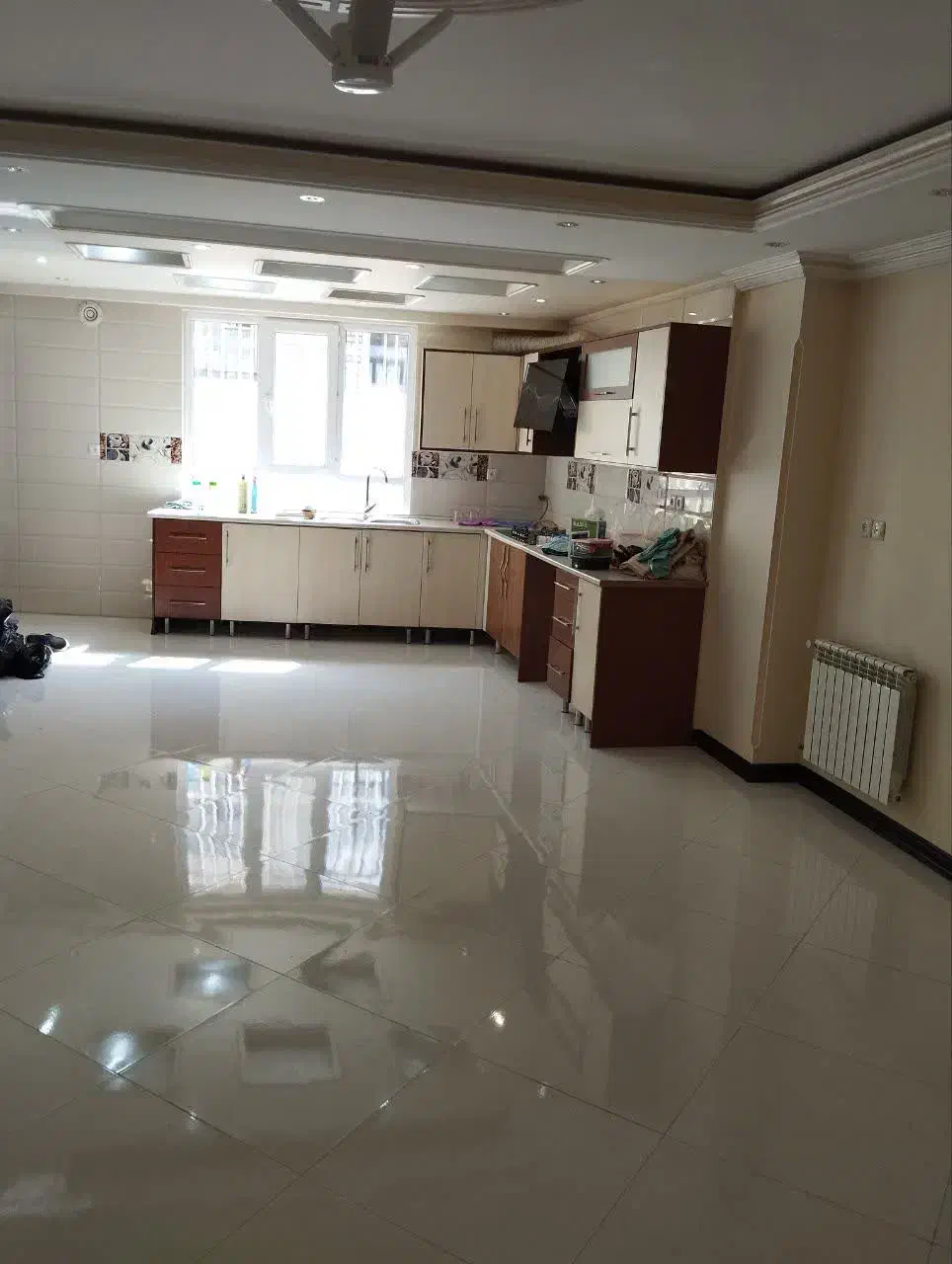 همخونه|اجارهٔ خانه و ویلا|تهران, فرمانیه|دیوار