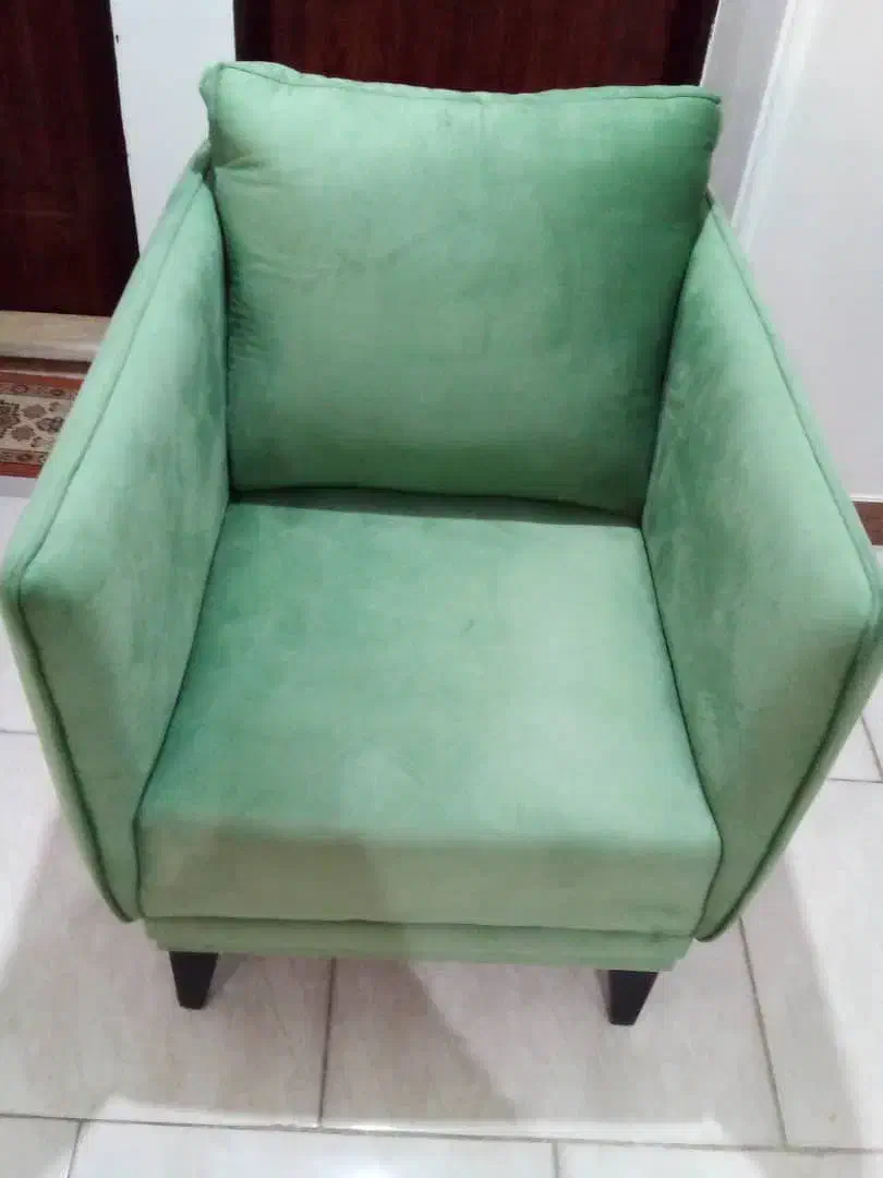 مبل راحتی سفارشی|مبلمان خانگی و میز عسلی|رشت, گلباغ نماز|دیوار