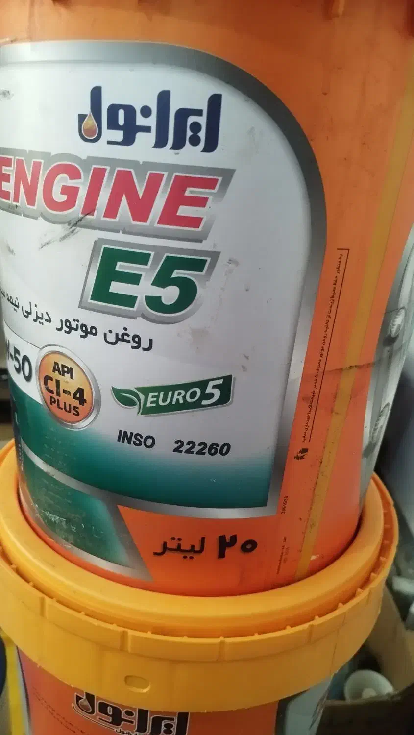 روغن موتر چهار لیتری و بیست لیتری|قطعات یدکی و لوازم جانبی|اهواز, کیانشهر|دیوار