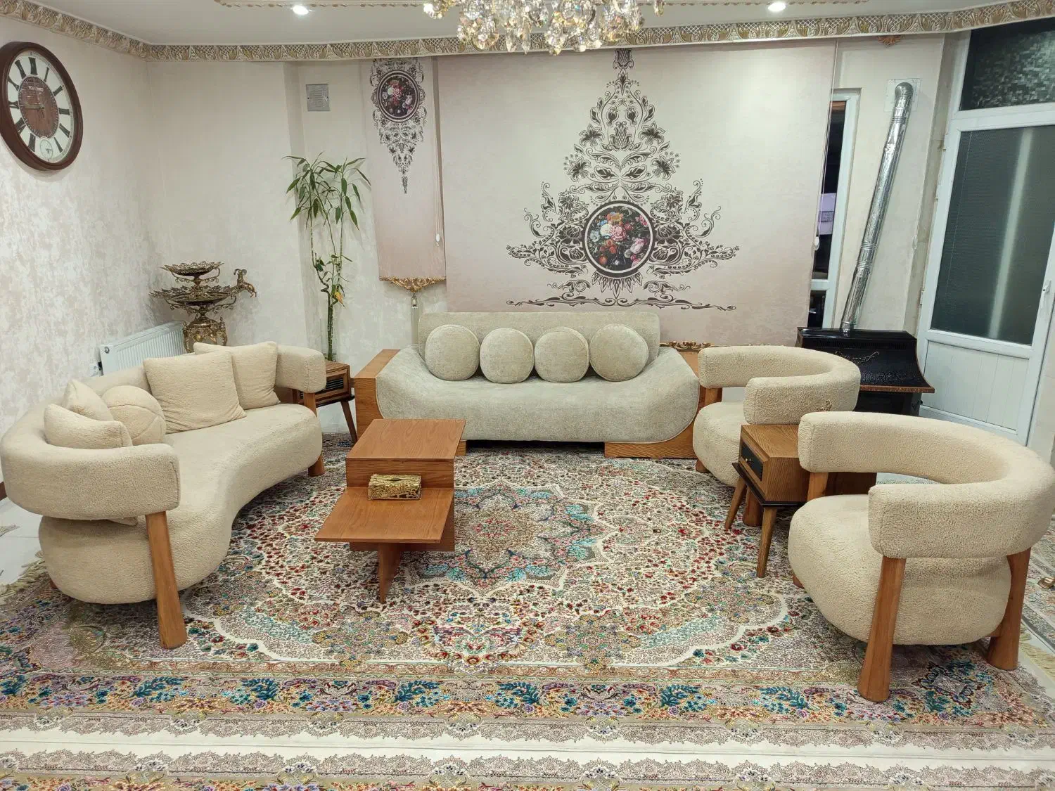 مبلمان راحتی مینی‌مال جدید و شکیل|مبلمان خانگی و میز عسلی|اسلام‌شهر, شهرک مصطفی خمینی|دیوار