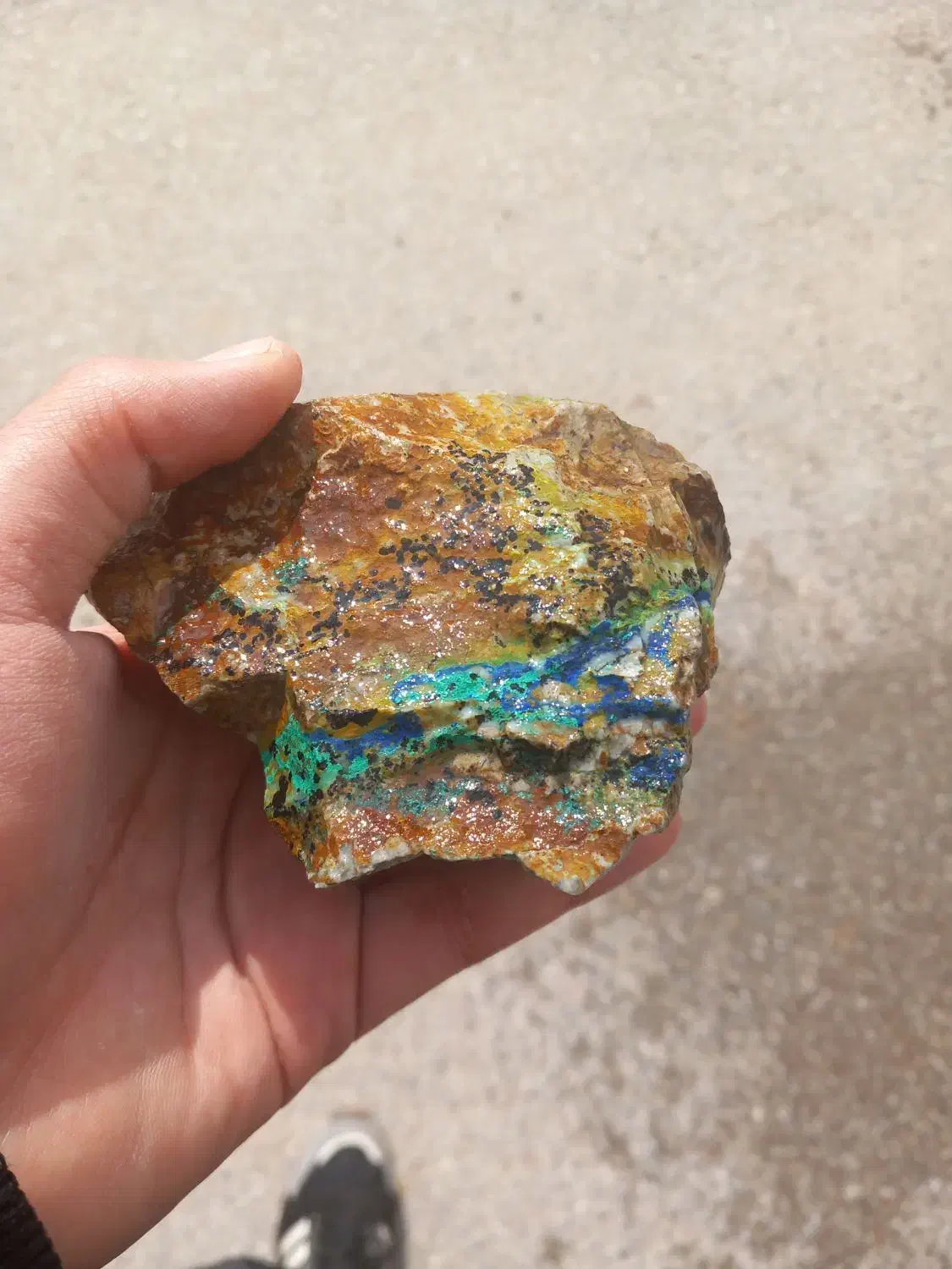 سنگ آزوریت|کلکسیون اشیاء عتیقه|مراغه, |دیوار