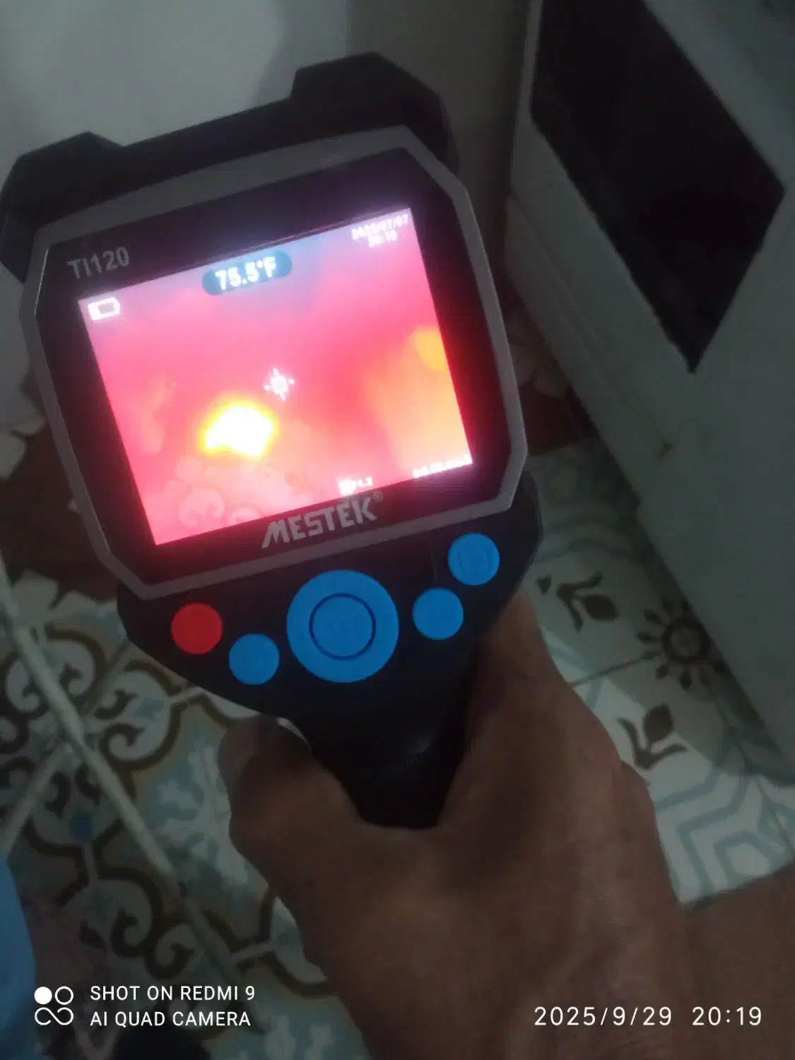 نشت یابی و لوله بازکنی تلاش خوی|خدمات پیشه و مهارت|خوی, |دیوار