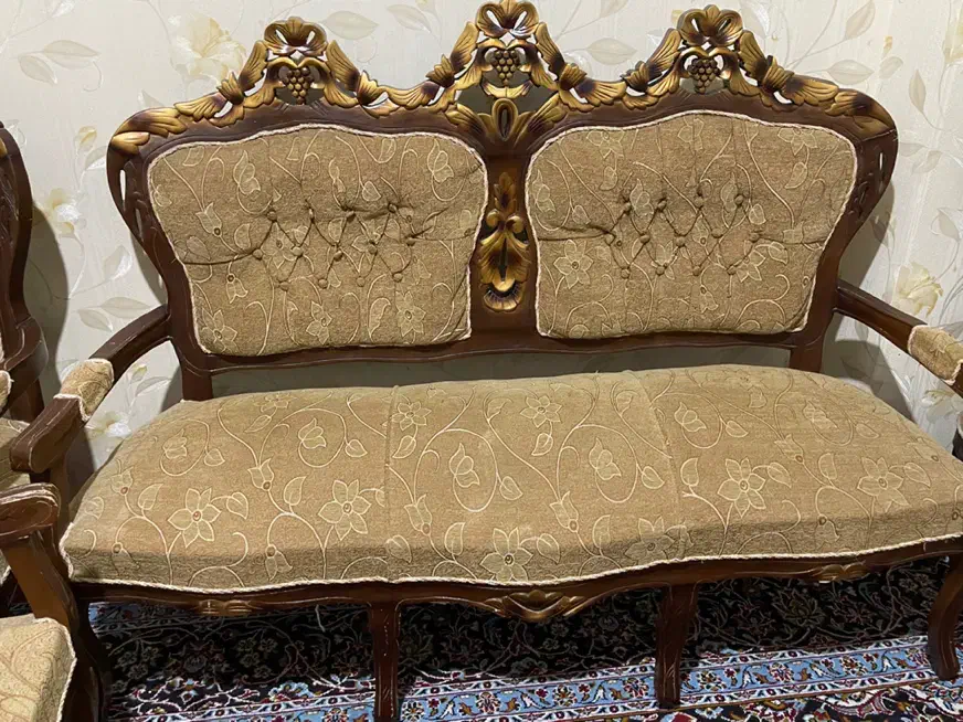 مبل|مبلمان خانگی و میز عسلی|کاشان, باهنر|دیوار