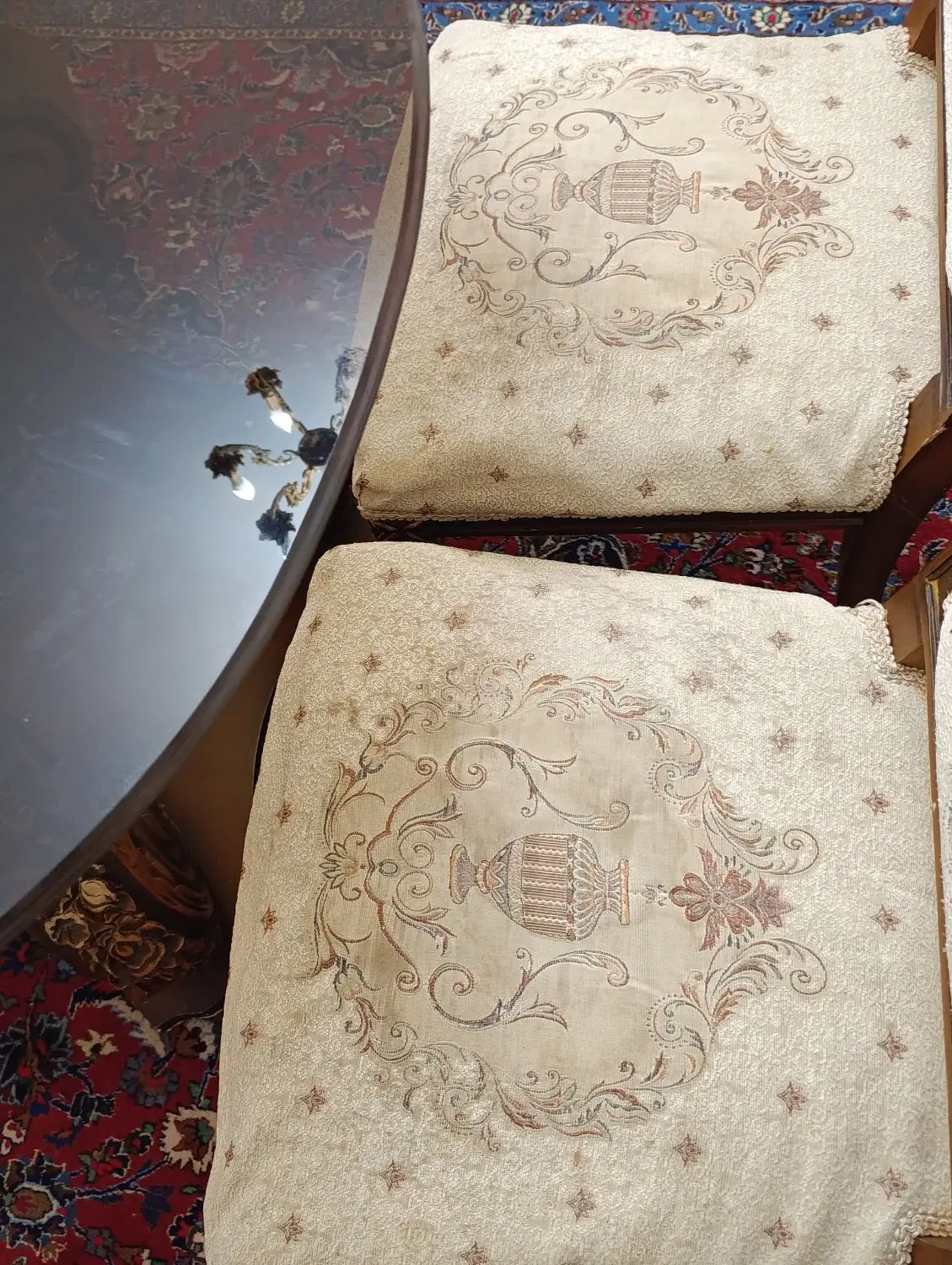 مبل ۷نفره وغذاخوری ۱۰،نفره کلاسیک|مبلمان خانگی و میز عسلی|تهران, تهرانویلا|دیوار
