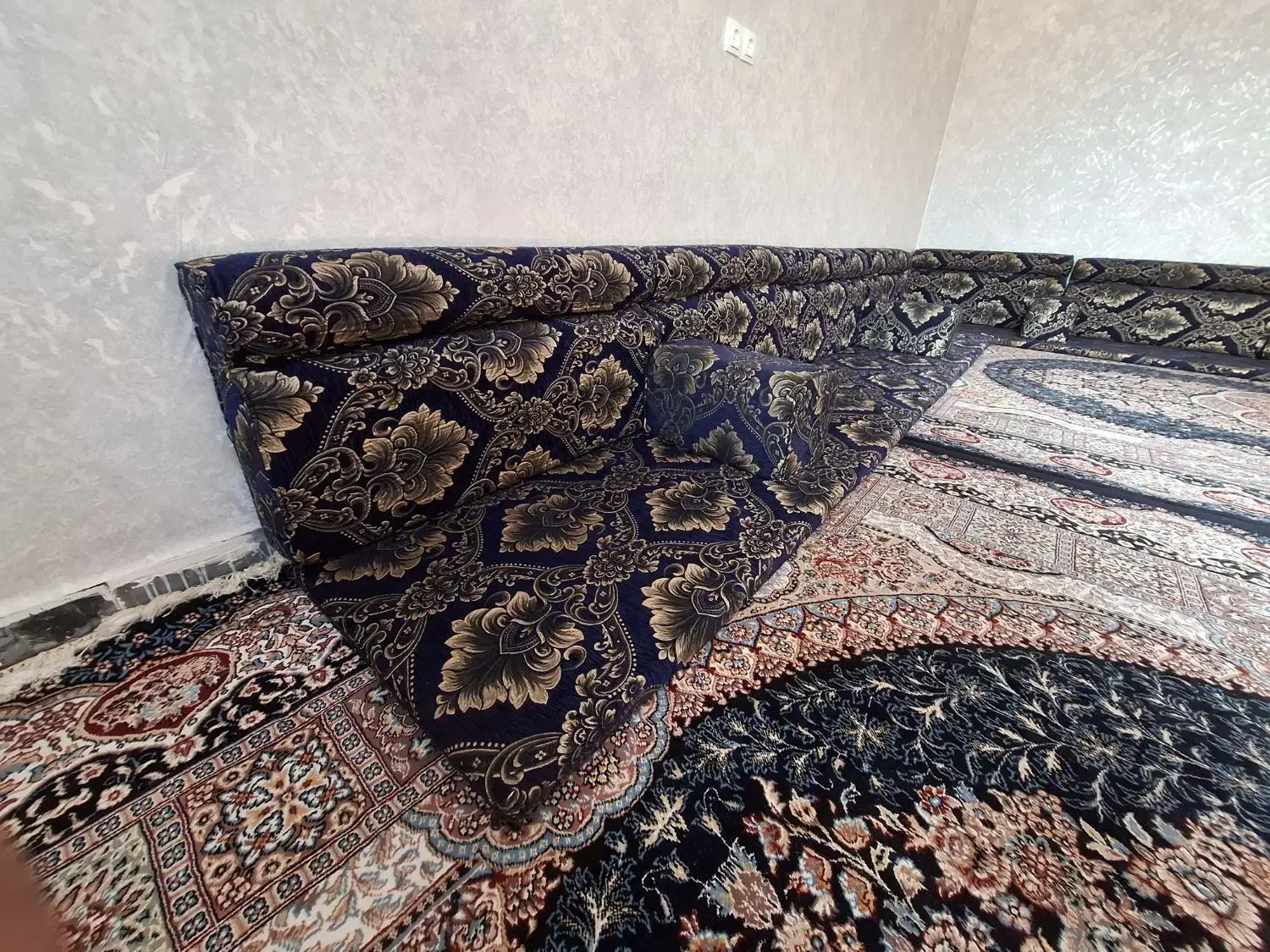 غنفه خلیجی|مبلمان خانگی و میز عسلی|حمیدیه, |دیوار