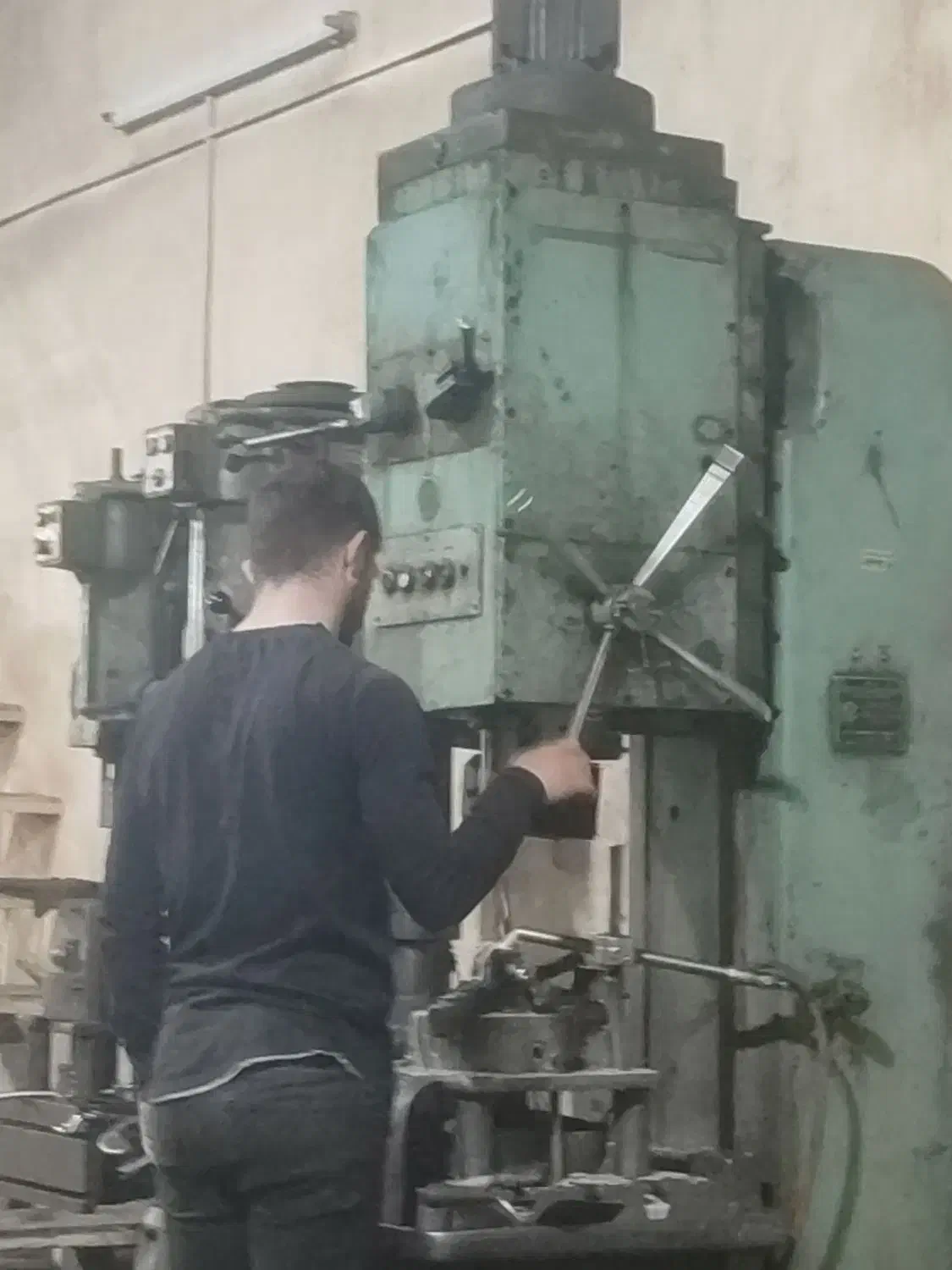 به یک نفر کارگر ساده در تراشکاری نیازمندیم|استخدام صنعتی، فنی، مهندسی|تبریز, |دیوار